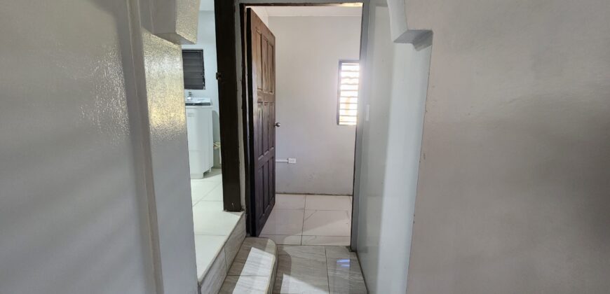 Crimson Park – One Bedroom Ground Floor W/ Office Space