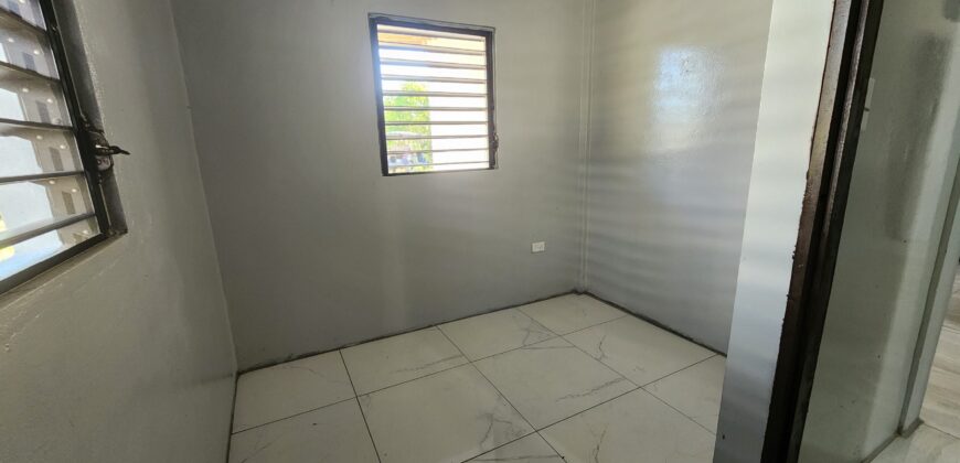 Crimson Park – One Bedroom Ground Floor W/ Office Space