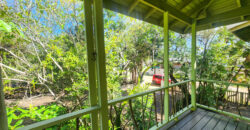 Green Salamander – Upstairs One Bedroom Apartment