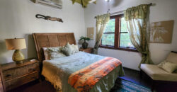 Green Salamander – Upstairs One Bedroom Apartment