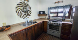 Green Salamander – Upstairs One Bedroom Apartment