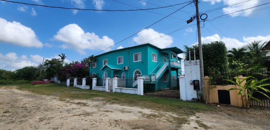 Belmopan Two Story Home – Three Bedroom Apartment