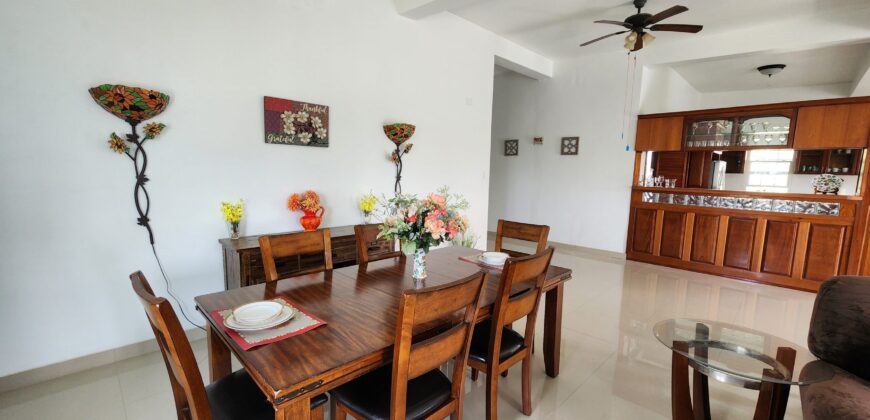 Belmopan Two Story Home – Three Bedroom Apartment