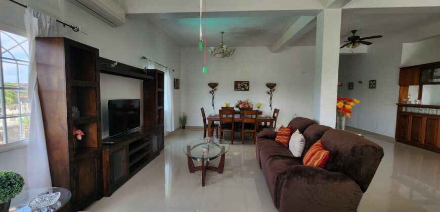 Belmopan Two Story Home – Three Bedroom Apartment