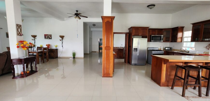 Belmopan Two Story Home – Three Bedroom Apartment