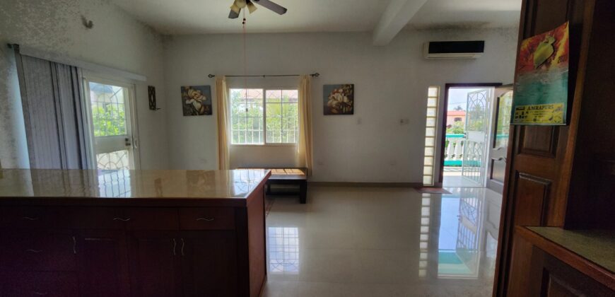 Belmopan Two Story Home – Three Bedroom Apartment