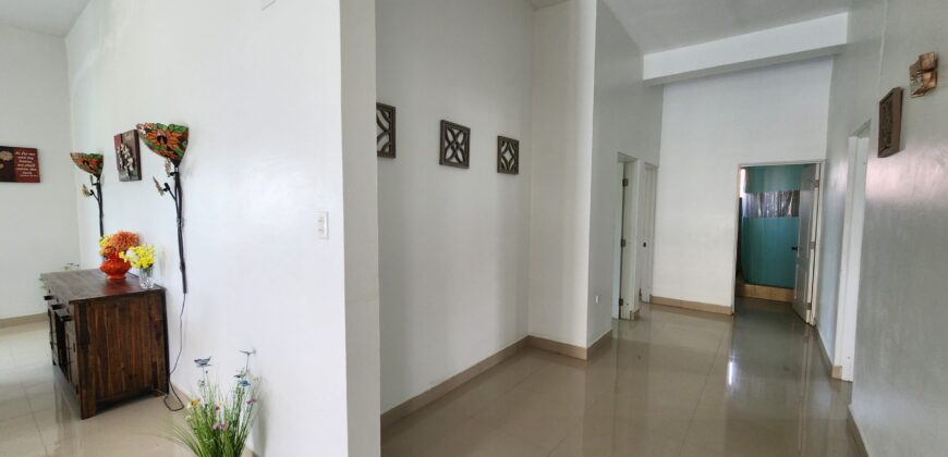 Belmopan Two Story Home – Three Bedroom Apartment