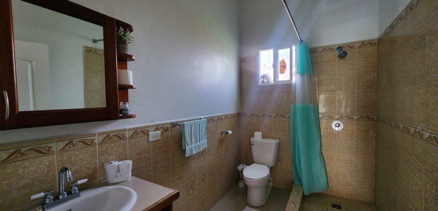 Belmopan Two Story Home – Three Bedroom Apartment