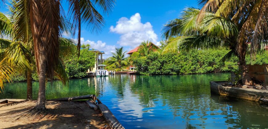Waterfront Two Bedroom Home – Placencia, Belize