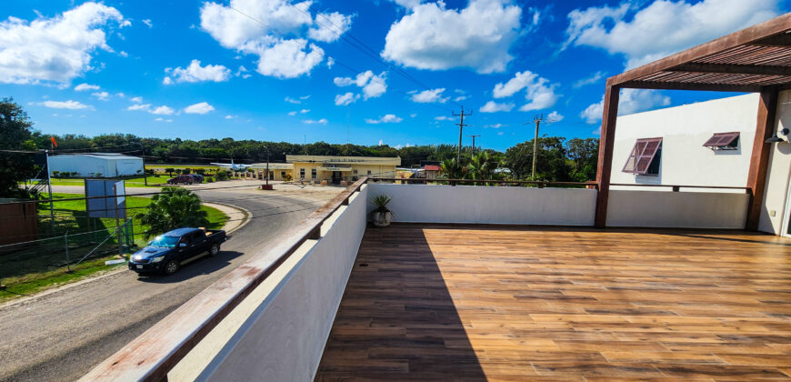 Upscale Two-Bedroom Rental with Expansive Veranda