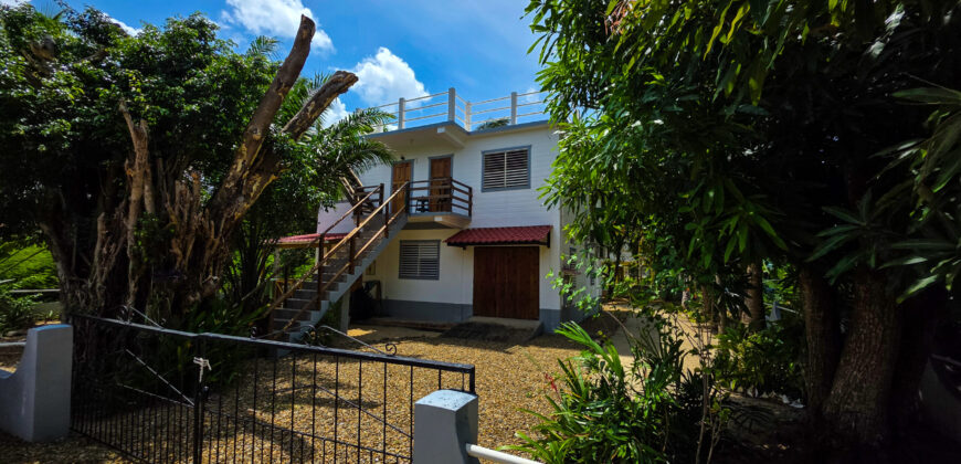 Casa Laguna