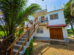 Casa Laguna