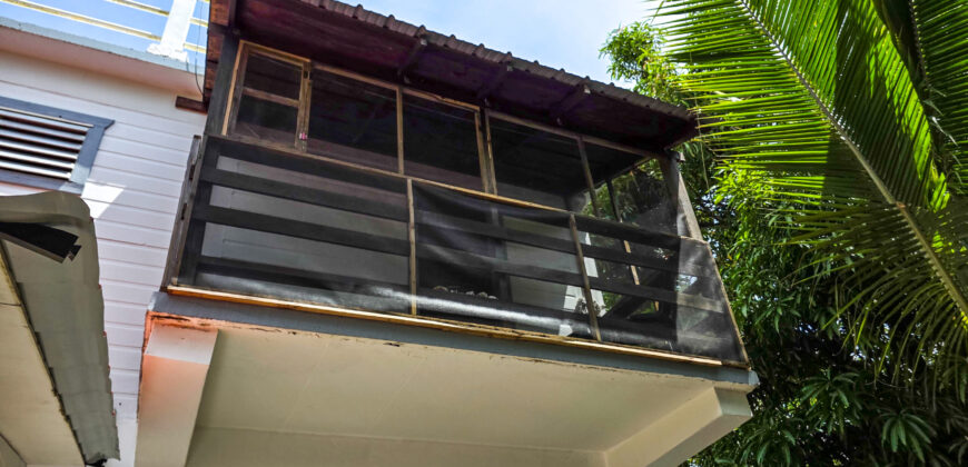 Casa Laguna