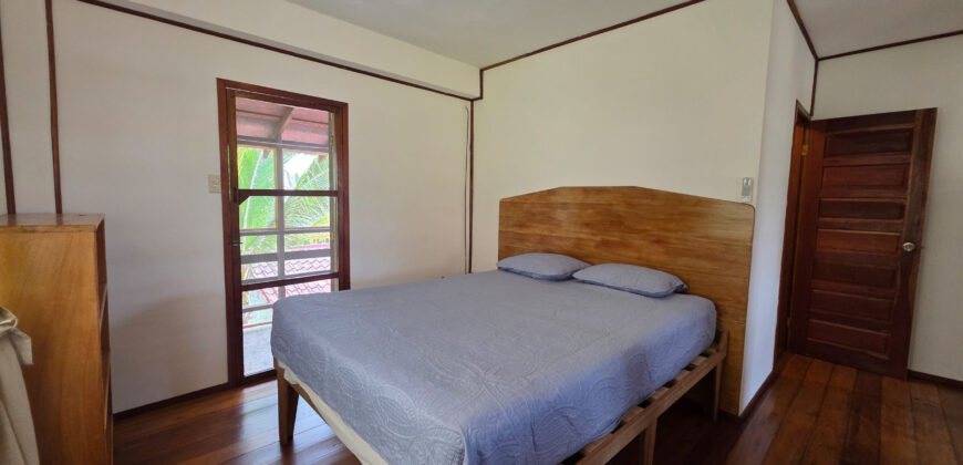 Casa Laguna