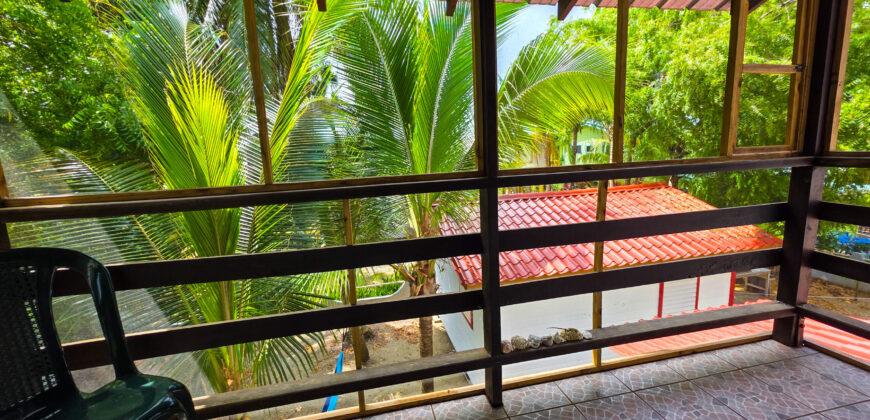 Casa Laguna