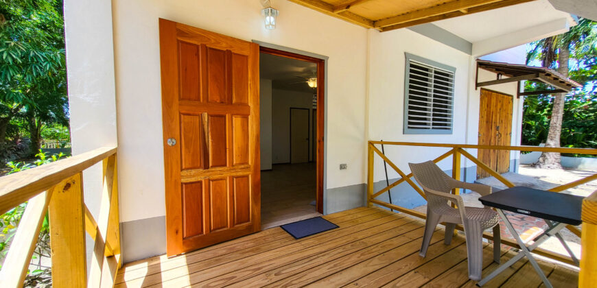 Casa Laguna- Lower 2 bedroom