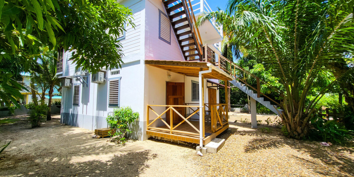 Casa Laguna- Lower 2 bedroom